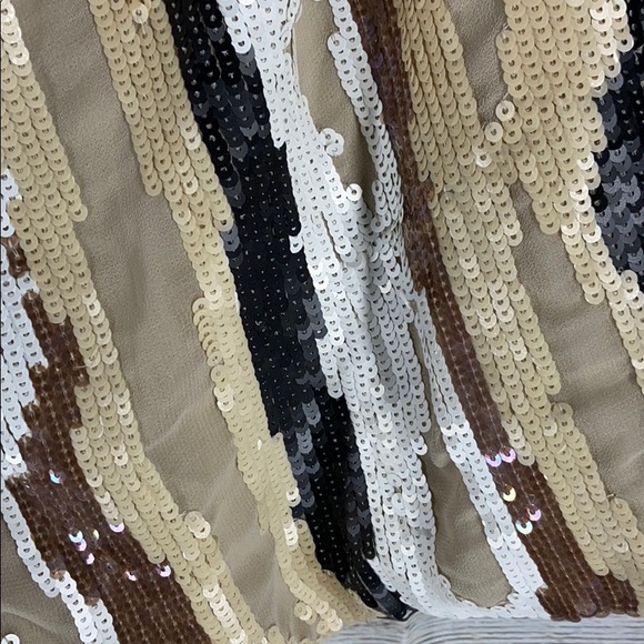 Guess Python colored Embellishment Shorts - Picture 4 of 8